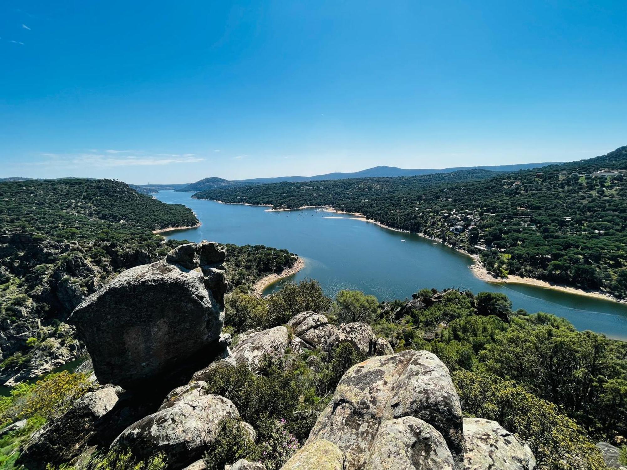 Western Apartments Sierra De Madrid 圣马丁德瓦尔德 外观 照片